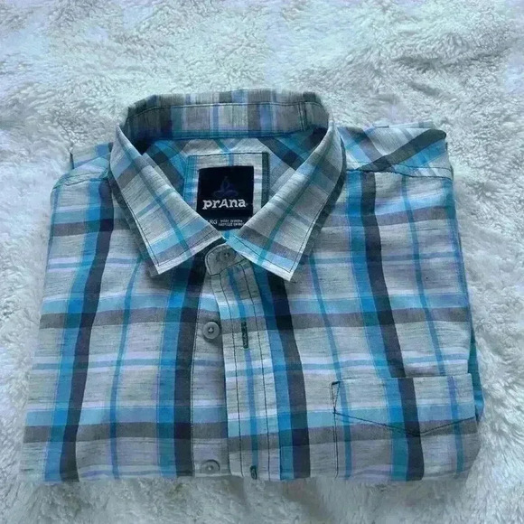 Prana Men's Short Sleeve Plaid Flannel Blue Men's‎ Size XL - Picture 1 of 6